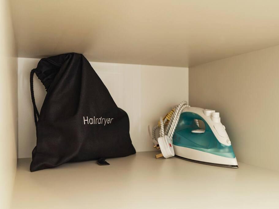 Rofennie Suite -Luxury Ensuite Room! Maidstone Luaran gambar
