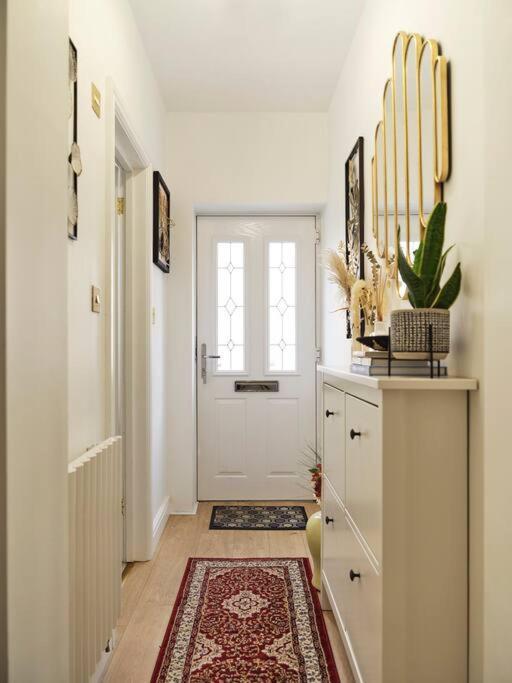 Rofennie Suite -Luxury Ensuite Room! Maidstone Luaran gambar